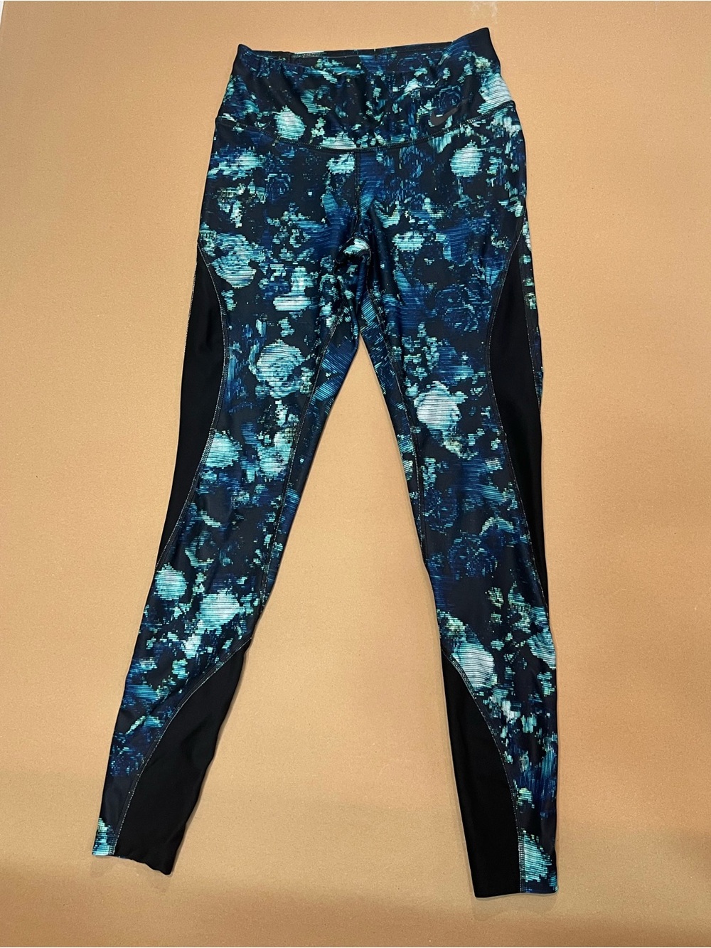 Nike Blue Teal Black Abstract Print Athletic Leggings Size XS - Picture 2 of 7
